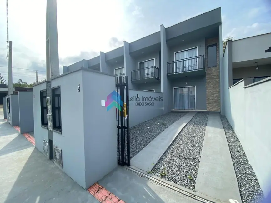 Foto 1 de Casa com 2 quartos à venda em Guaramirim - SC