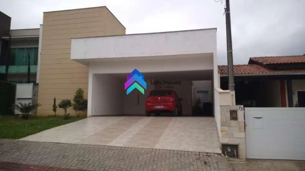 Casa com 2 quartos à venda, 423m2 em Guaramirim - SC - imagem 1 Foto 1 de Casa com 2 quartos à venda, 423m2 em Guaramirim - SC