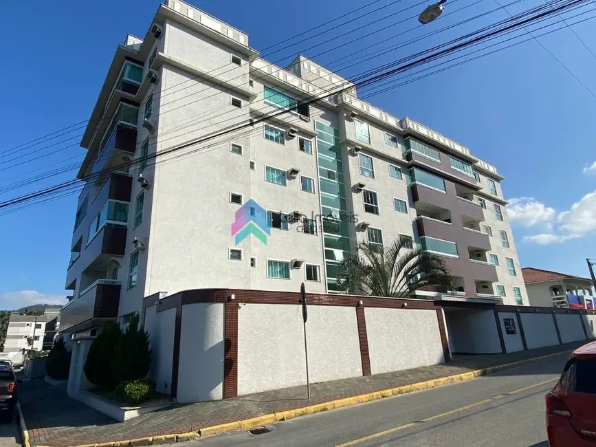 Foto 1 de Apartamento com 1 quarto à venda em Centro, Guaramirim - SC