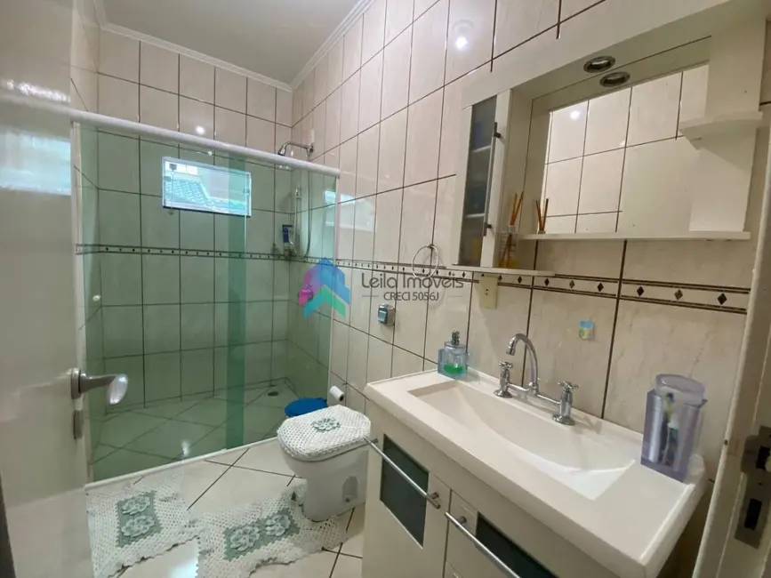 Casa com 2 quartos à venda, 386m2 em Guaramirim - SC - imagem 9 Foto 9 de Casa com 2 quartos à venda, 386m2 em Guaramirim - SC