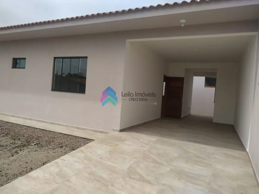 Foto 2 de Casa com 2 quartos à venda, 240m2 em Itapoa - SC