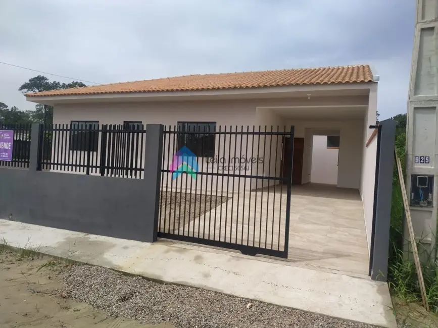 Foto 1 de Casa com 2 quartos à venda, 240m2 em Itapoa - SC
