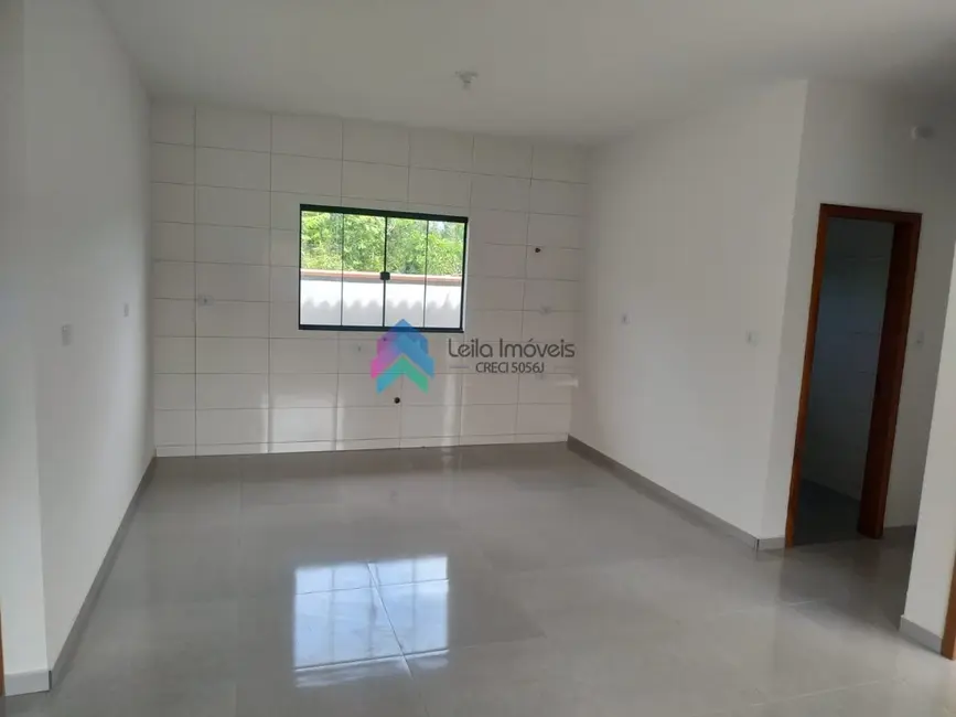 Foto 3 de Casa com 2 quartos à venda, 210m2 em Itapoa - SC