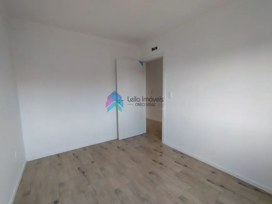 Casa com 2 quartos à venda, 79m2 em Guaramirim - SC - imagem 9 Foto 9 de Casa com 2 quartos à venda, 79m2 em Guaramirim - SC