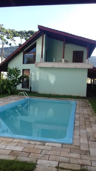 Foto 1 de Casa com 3 quartos à venda, 360m2 em Tabatinga, Caraguatatuba - SP