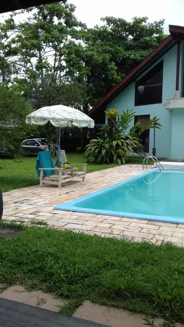 Foto 3 de Casa com 3 quartos à venda, 360m2 em Tabatinga, Caraguatatuba - SP