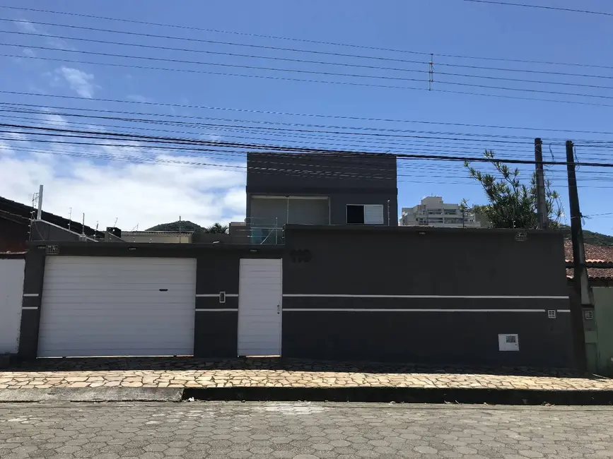 Casa com 3 quartos à venda, 186m2 em Martim de Sá, Caraguatatuba - SP - imagem 3 Foto 3 de Casa com 3 quartos à venda, 186m2 em Martim de Sá, Caraguatatuba - SP