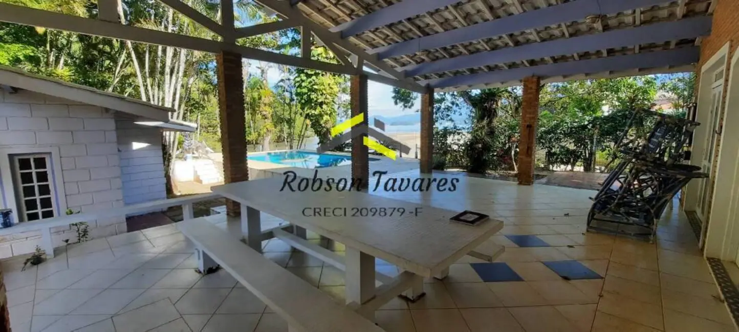Foto 9 de Casa com 4 quartos para alugar, 200m2 em Tabatinga, Caraguatatuba - SP