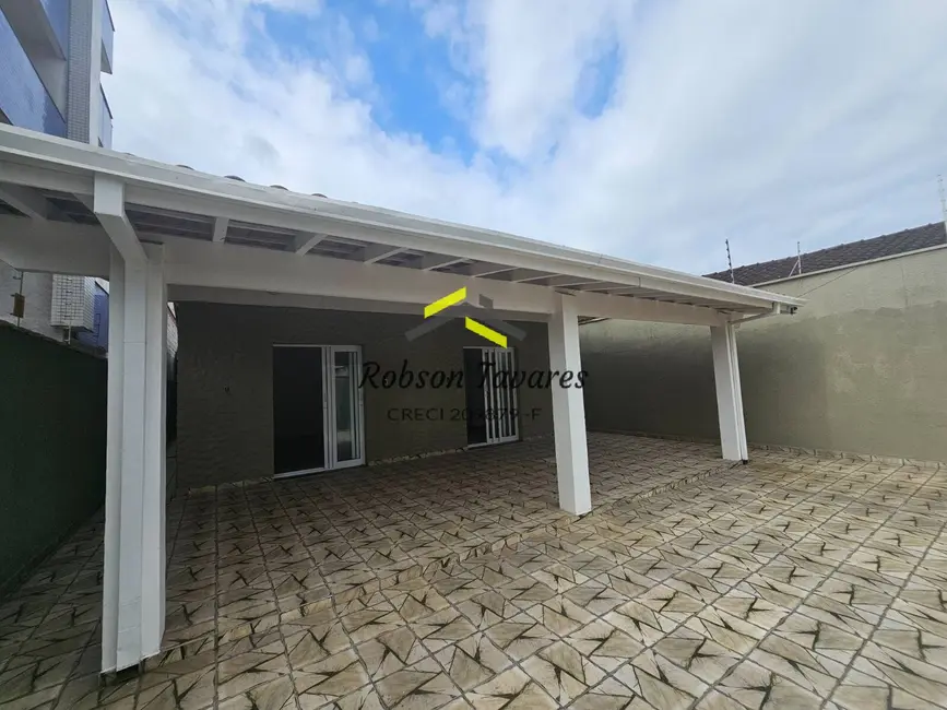 Foto 1 de Casa com 4 quartos à venda, 306m2 em Centro, Ubatuba - SP