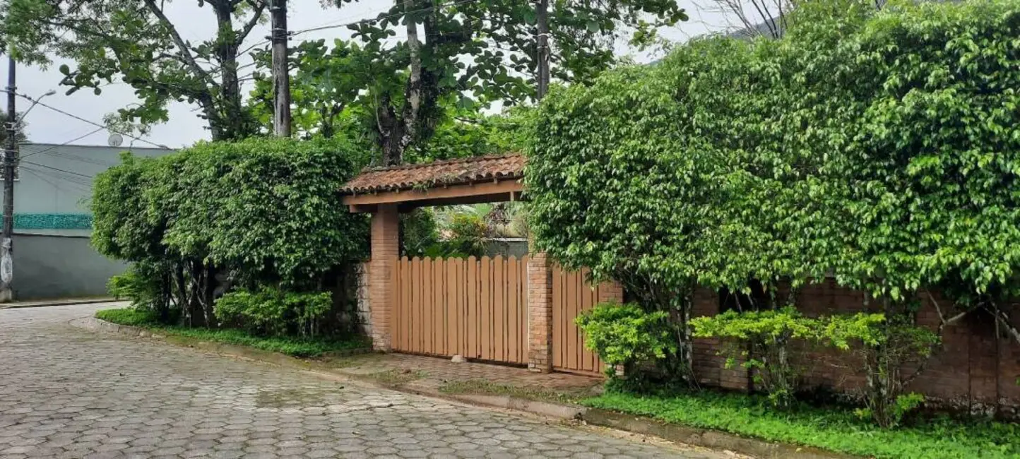 Foto 8 de Casa com 4 quartos à venda, 160m2 em Tabatinga, Caraguatatuba - SP