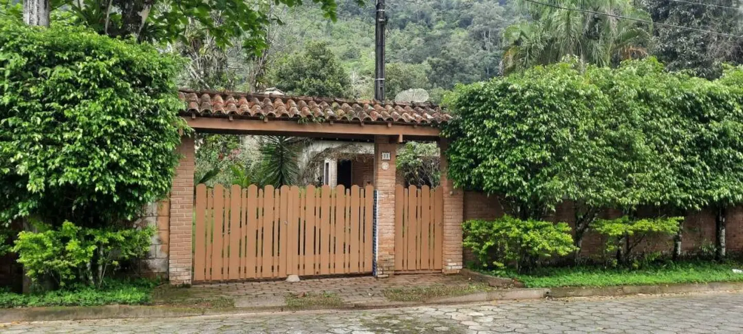 Foto 9 de Casa com 4 quartos à venda, 160m2 em Tabatinga, Caraguatatuba - SP