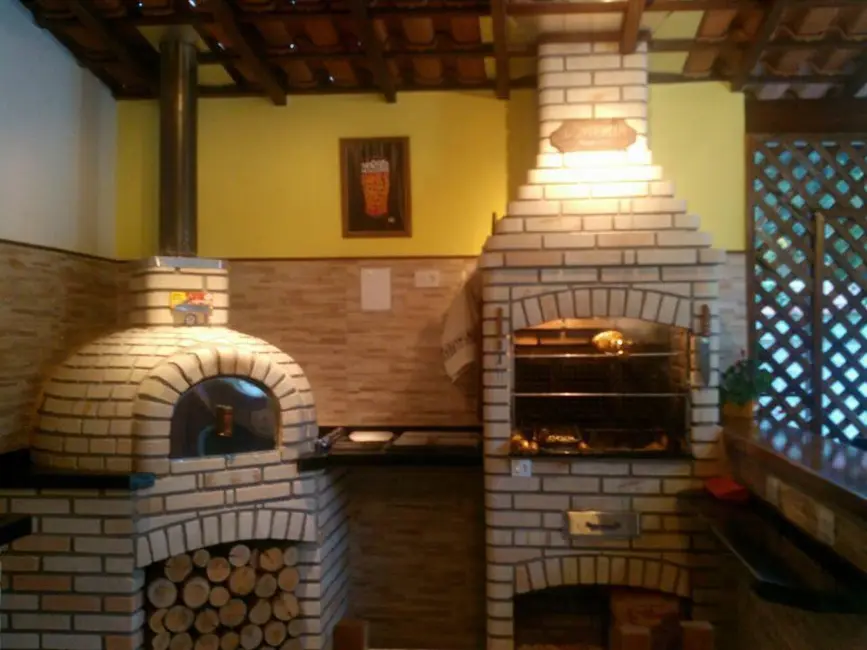 Foto 3 de Casa com 6 quartos à venda, 700m2 em Massaguaçu, Caraguatatuba - SP