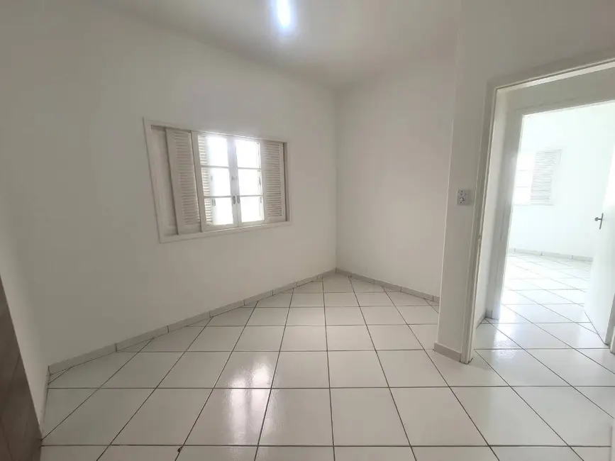 Foto 8 de Casa com 3 quartos à venda, 330m2 em Centro, Ubatuba - SP