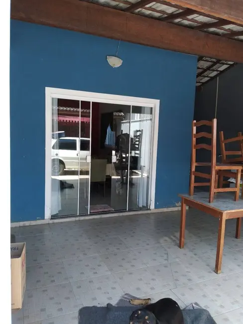 Foto 1 de Casa com 3 quartos à venda, 250m2 em Balneário Califórnia, Caraguatatuba - SP