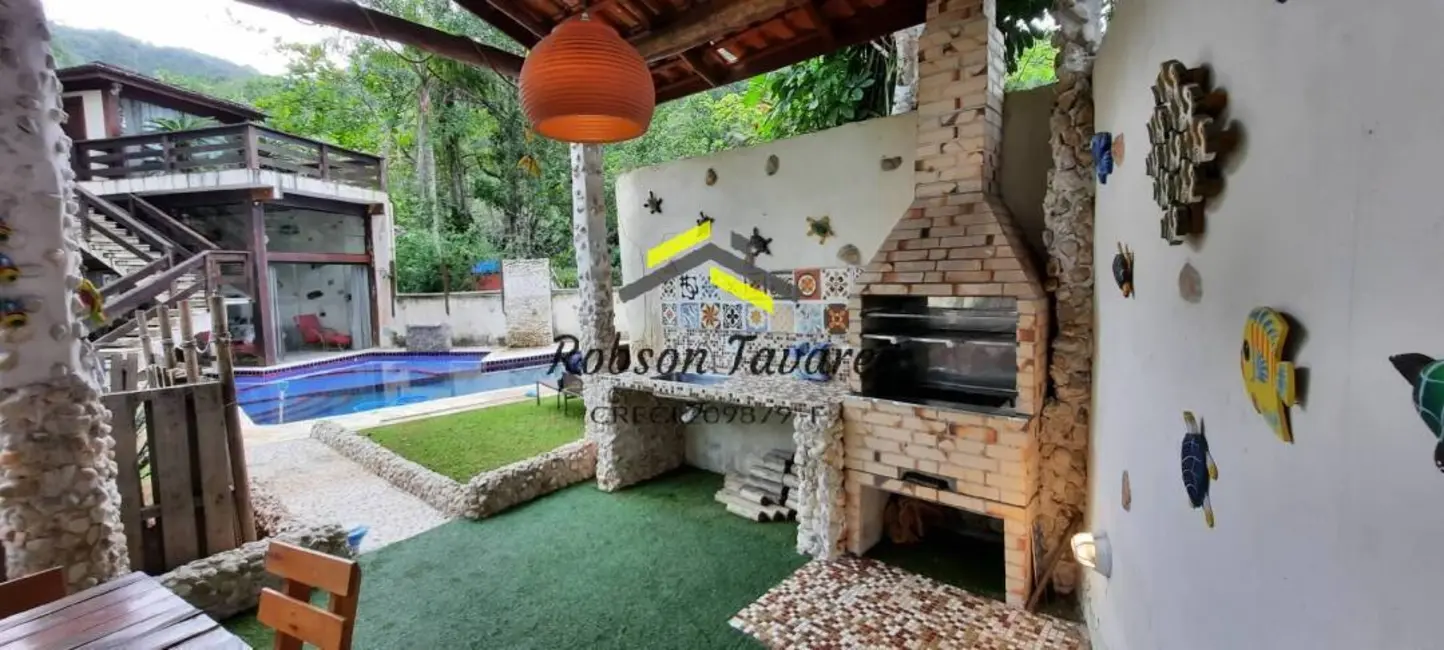 Foto 3 de Casa com 4 quartos à venda e para alugar, 245m2 em Tabatinga, Caraguatatuba - SP