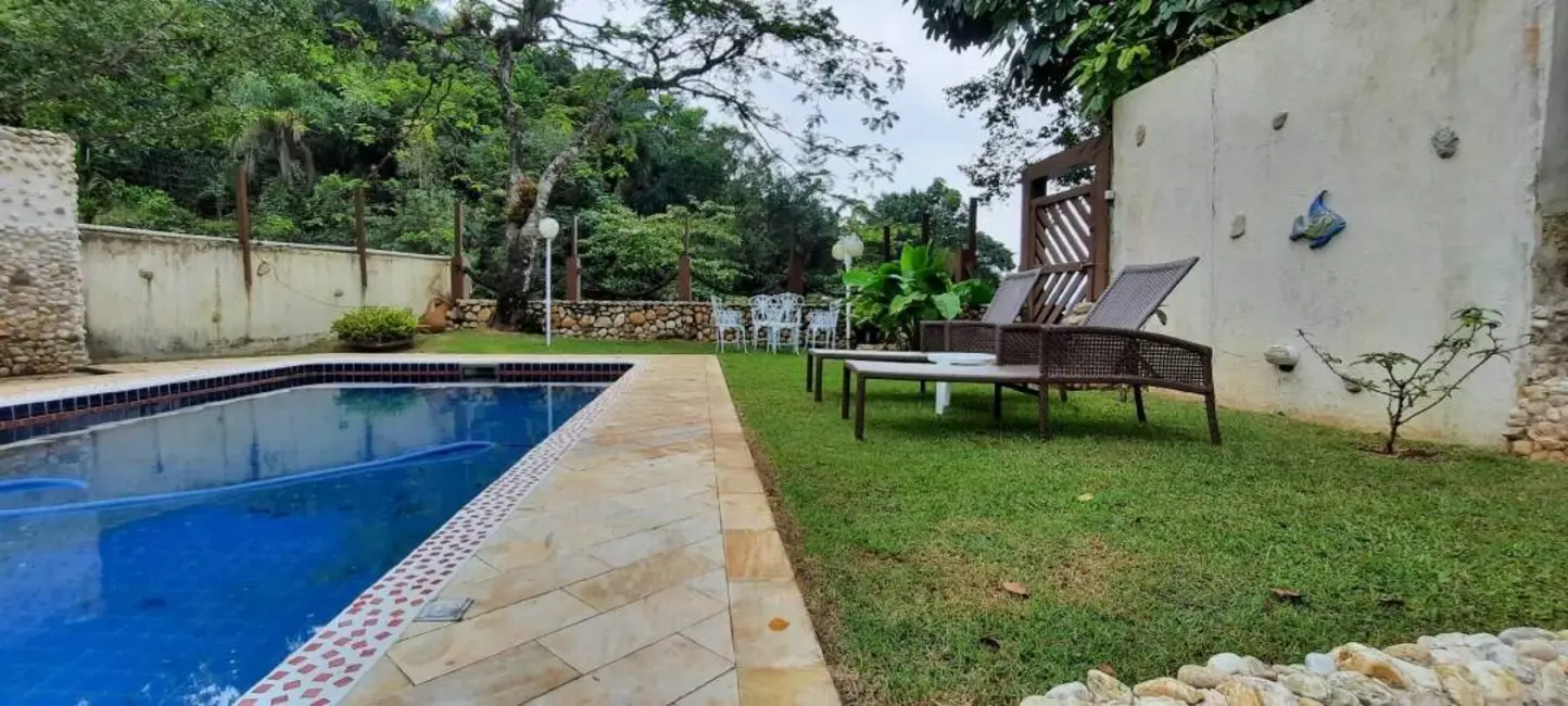 Foto 9 de Casa com 4 quartos à venda e para alugar, 245m2 em Tabatinga, Caraguatatuba - SP
