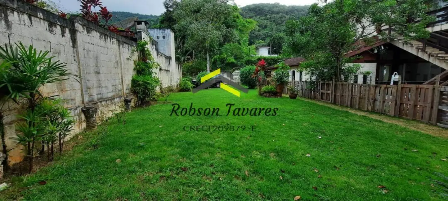 Foto 8 de Casa com 4 quartos à venda e para alugar, 245m2 em Tabatinga, Caraguatatuba - SP