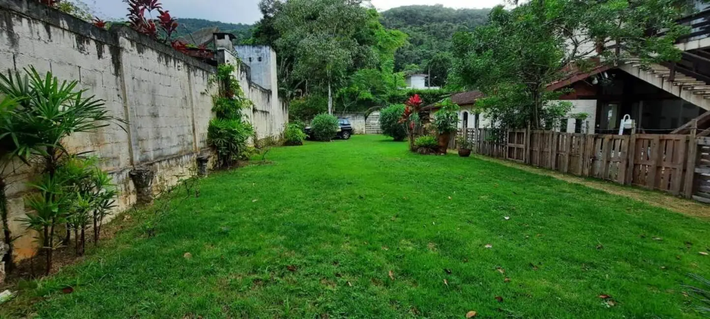 Foto 8 de Casa com 4 quartos à venda e para alugar, 245m2 em Tabatinga, Caraguatatuba - SP