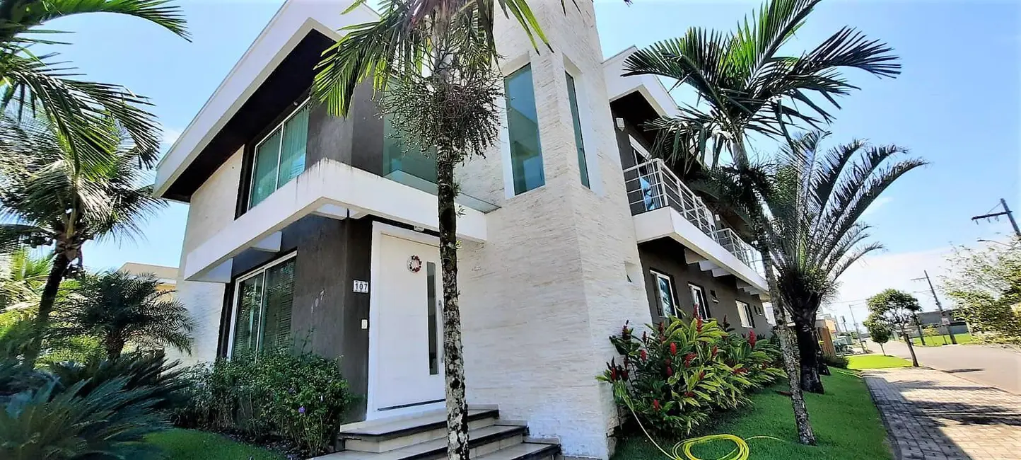 Foto 5 de Sobrado com 4 quartos à venda, 860m2 em Massaguaçu, Caraguatatuba - SP