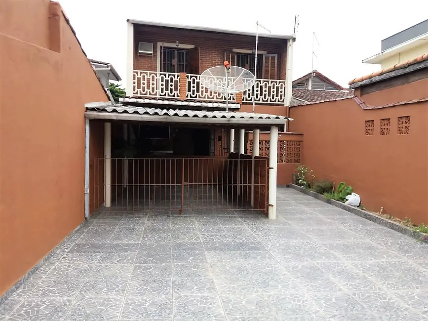 Foto 1 de Sobrado com 2 quartos à venda, 150m2 em Indaiá, Caraguatatuba - SP