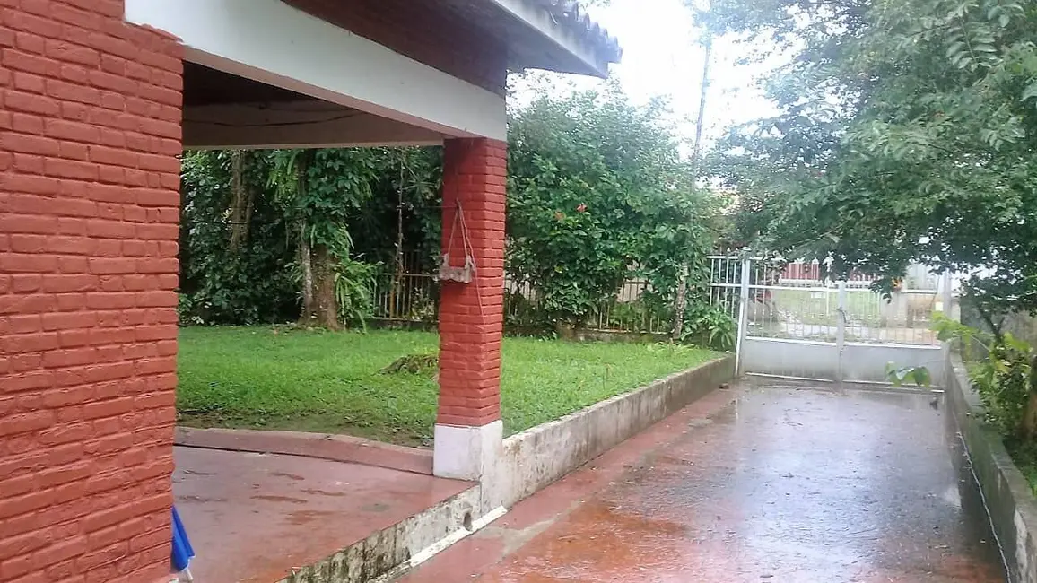 Foto 2 de Casa com 2 quartos à venda, 116m2 em Massaguaçu, Caraguatatuba - SP