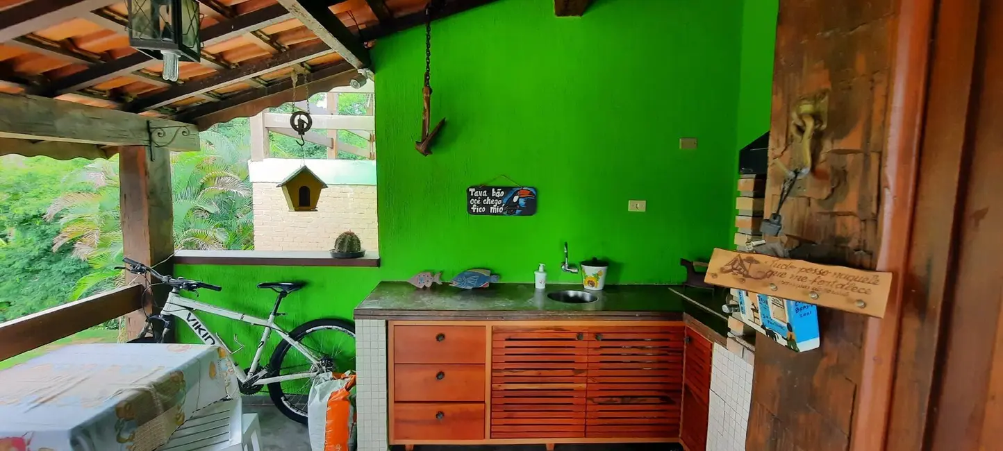 Casa com 6 quartos à venda, 500m2 em Barra Velha, Ilhabela - SP - imagem 5 Foto 5 de Casa com 6 quartos à venda, 500m2 em Barra Velha, Ilhabela - SP