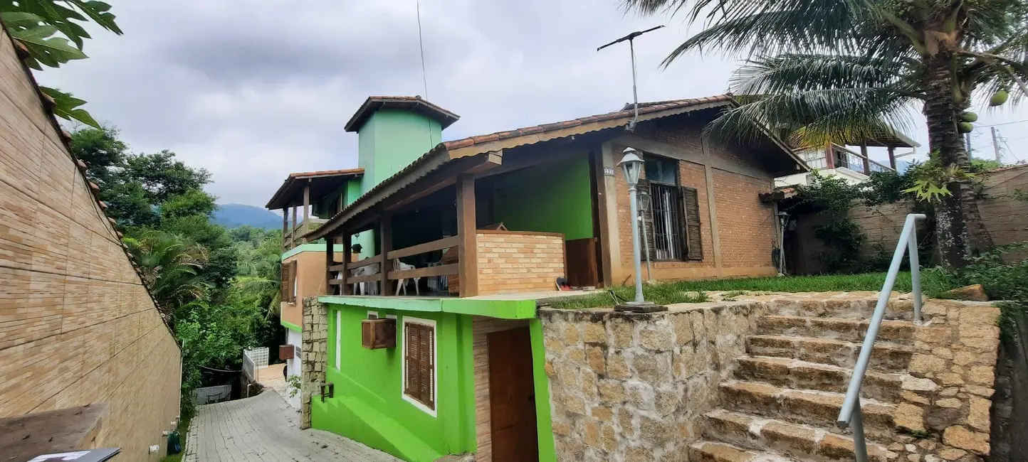 Foto 1 de Casa com 6 quartos à venda, 500m2 em Barra Velha, Ilhabela - SP