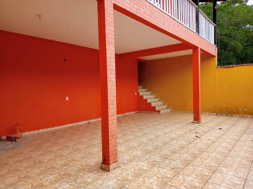 Foto 2 de Casa com 3 quartos à venda, 330m2 em Massaguaçu, Caraguatatuba - SP