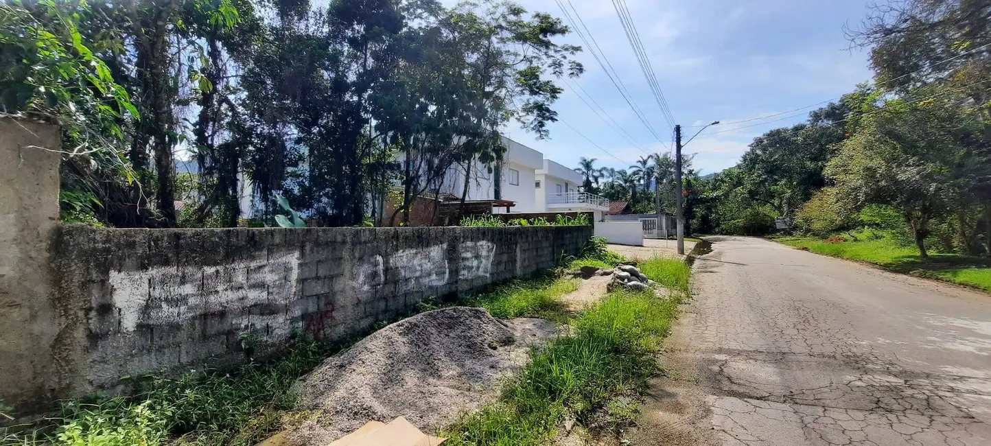 Foto 2 de Terreno / Lote à venda, 600m2 em Tabatinga, Caraguatatuba - SP