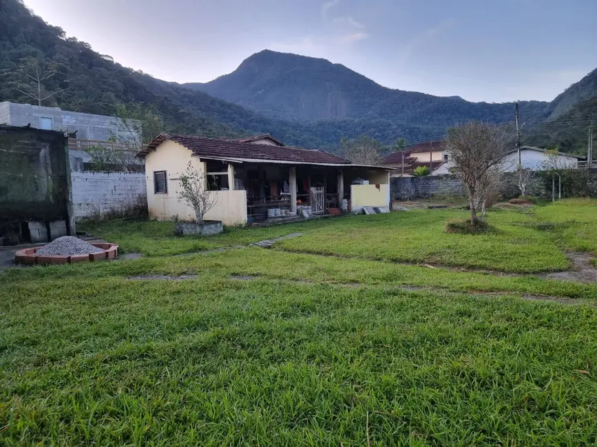 Foto 4 de Terreno / Lote à venda, 618m2 em Verde Mar, Caraguatatuba - SP