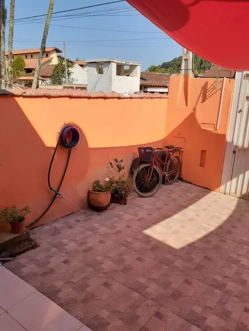 Foto 5 de Casa com 3 quartos à venda, 250m2 em Jardim do Sol, Caraguatatuba - SP