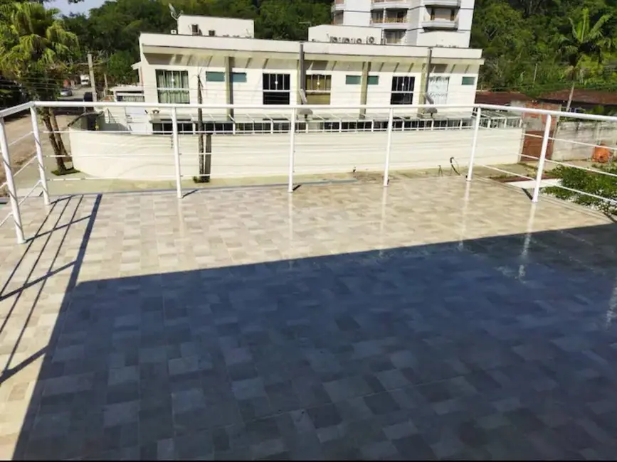 Foto 9 de Casa com 3 quartos à venda, 180m2 em Massaguaçu, Caraguatatuba - SP