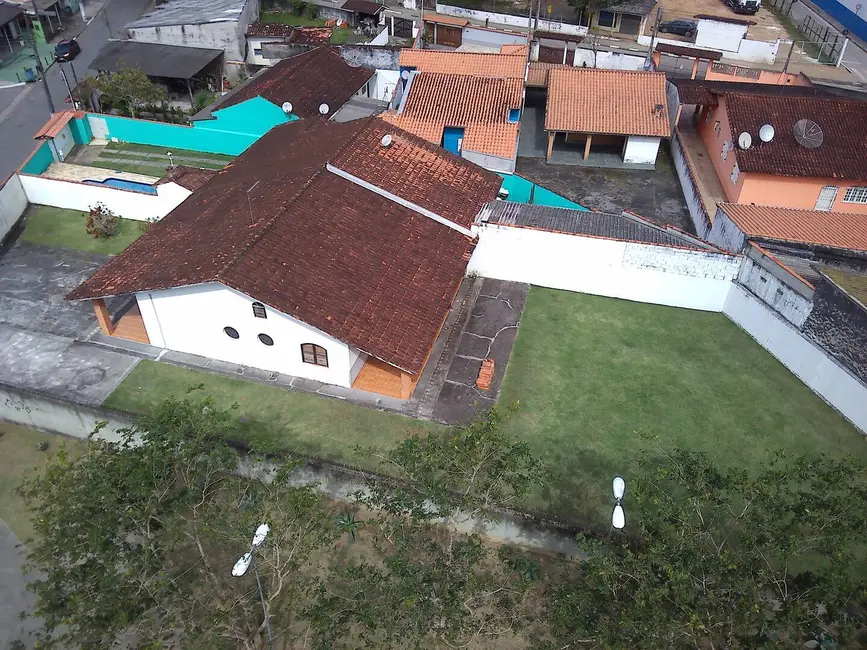 Foto 6 de Casa com 3 quartos à venda, 725m2 em Massaguaçu, Caraguatatuba - SP