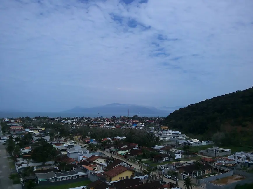 Foto 9 de Casa com 3 quartos à venda, 107m2 em Jardim do Sol, Caraguatatuba - SP