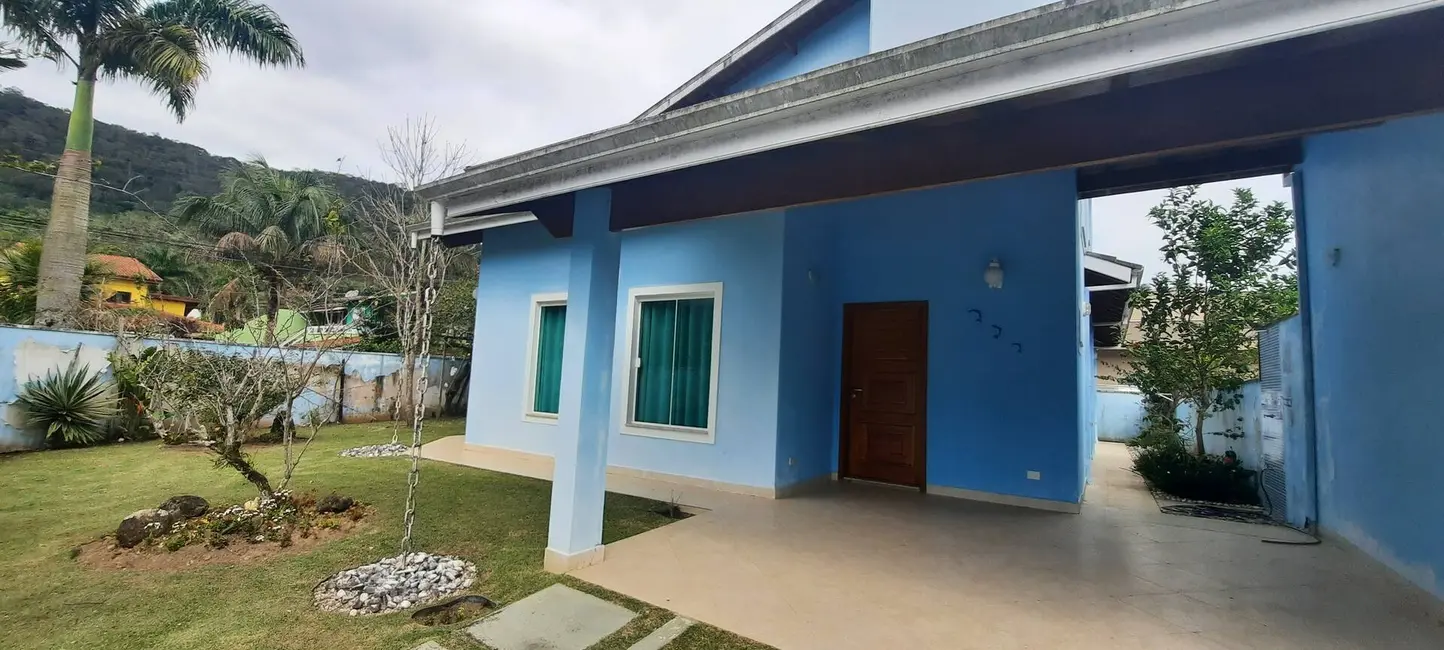 Foto 1 de Casa de Condomínio com 4 quartos à venda, 417m2 em Mar Verde, Caraguatatuba - SP