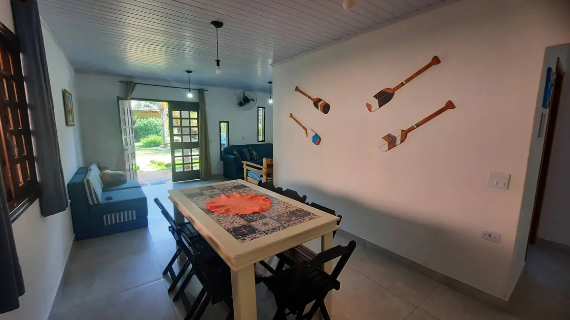 Foto 5 de Casa com 4 quartos à venda, 215m2 em Ubatuba - SP