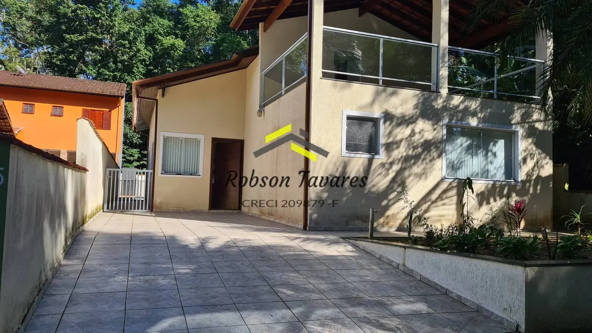 Foto 6 de Casa com 2 quartos à venda, 237m2 em Mar Verde II, Caraguatatuba - SP