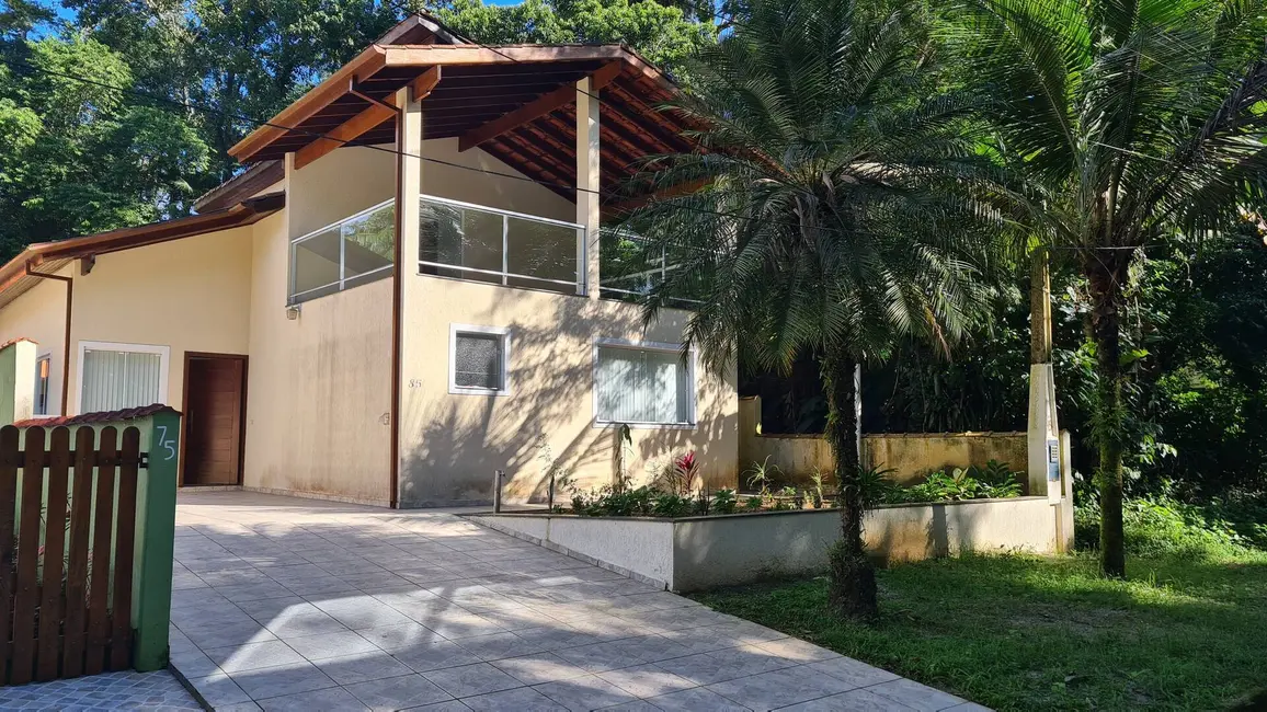 Foto 1 de Casa com 2 quartos à venda, 237m2 em Mar Verde II, Caraguatatuba - SP