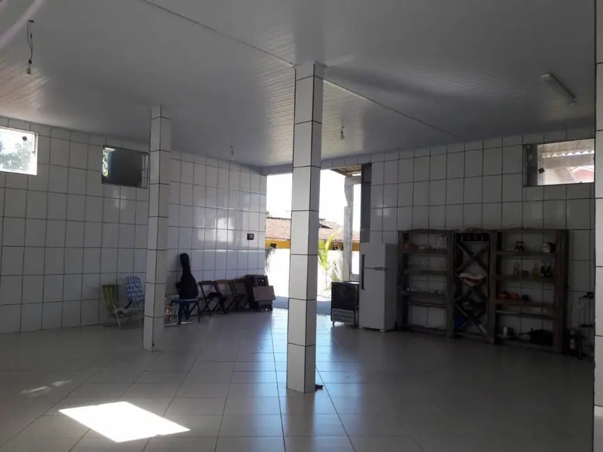 Foto 8 de Casa com 7 quartos para alugar, 600m2 em Massaguaçu, Caraguatatuba - SP