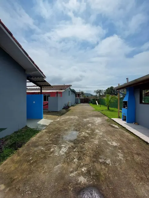 Foto 4 de Casa com 3 quartos para alugar, 600m2 em Massaguaçu, Caraguatatuba - SP