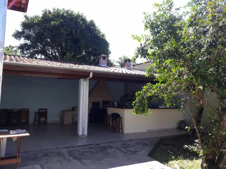 Foto 8 de Casa com 3 quartos para alugar, 600m2 em Massaguaçu, Caraguatatuba - SP