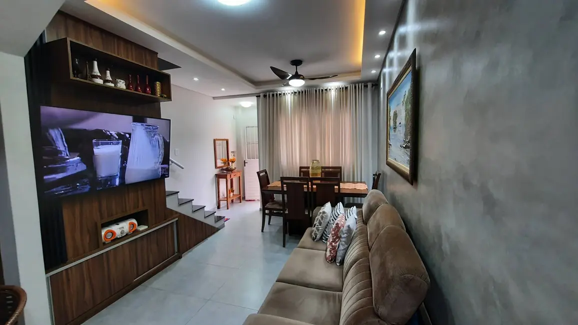 Foto 2 de Casa com 2 quartos à venda, 80m2 em Jardim do Sol, Caraguatatuba - SP