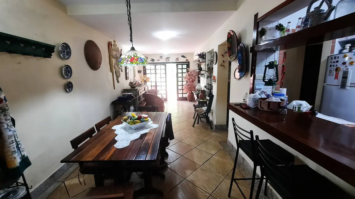 Foto 8 de Casa com 4 quartos à venda, 135m2 em Ubatuba - SP