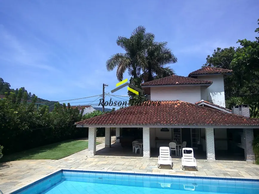Foto 3 de Casa com 6 quartos à venda, 530m2 em Tabatinga, Caraguatatuba - SP