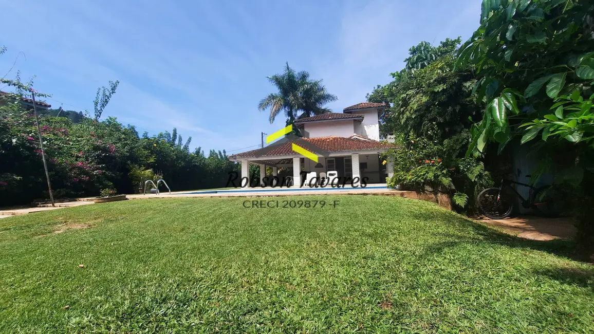 Foto 4 de Casa com 6 quartos à venda, 530m2 em Tabatinga, Caraguatatuba - SP