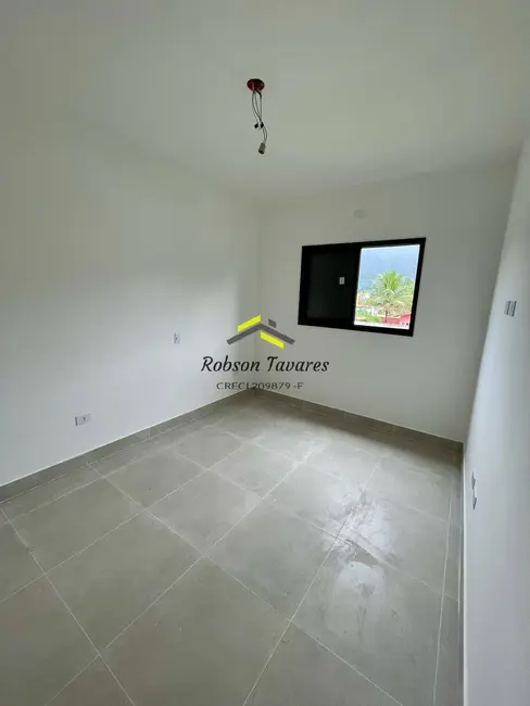 Casa com 2 quartos à venda, 148m2 em Jardim Mariella, Caraguatatuba - SP - imagem 5 Foto 5 de Casa com 2 quartos à venda, 148m2 em Jardim Mariella, Caraguatatuba - SP