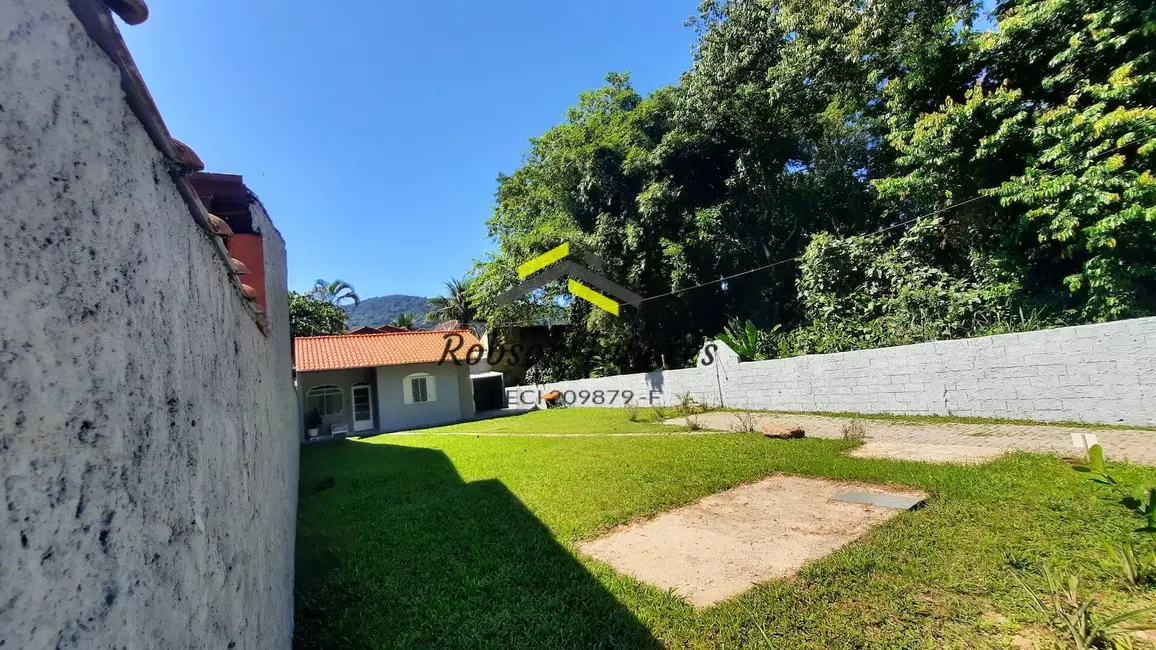 Foto 5 de Casa de Condomínio com 2 quartos à venda, 80m2 em Mar Verde II, Caraguatatuba - SP