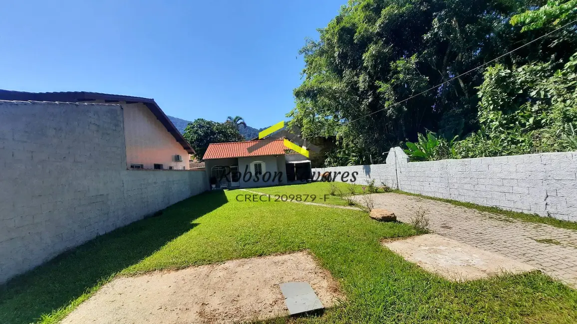 Foto 2 de Casa de Condomínio com 2 quartos à venda, 80m2 em Mar Verde II, Caraguatatuba - SP