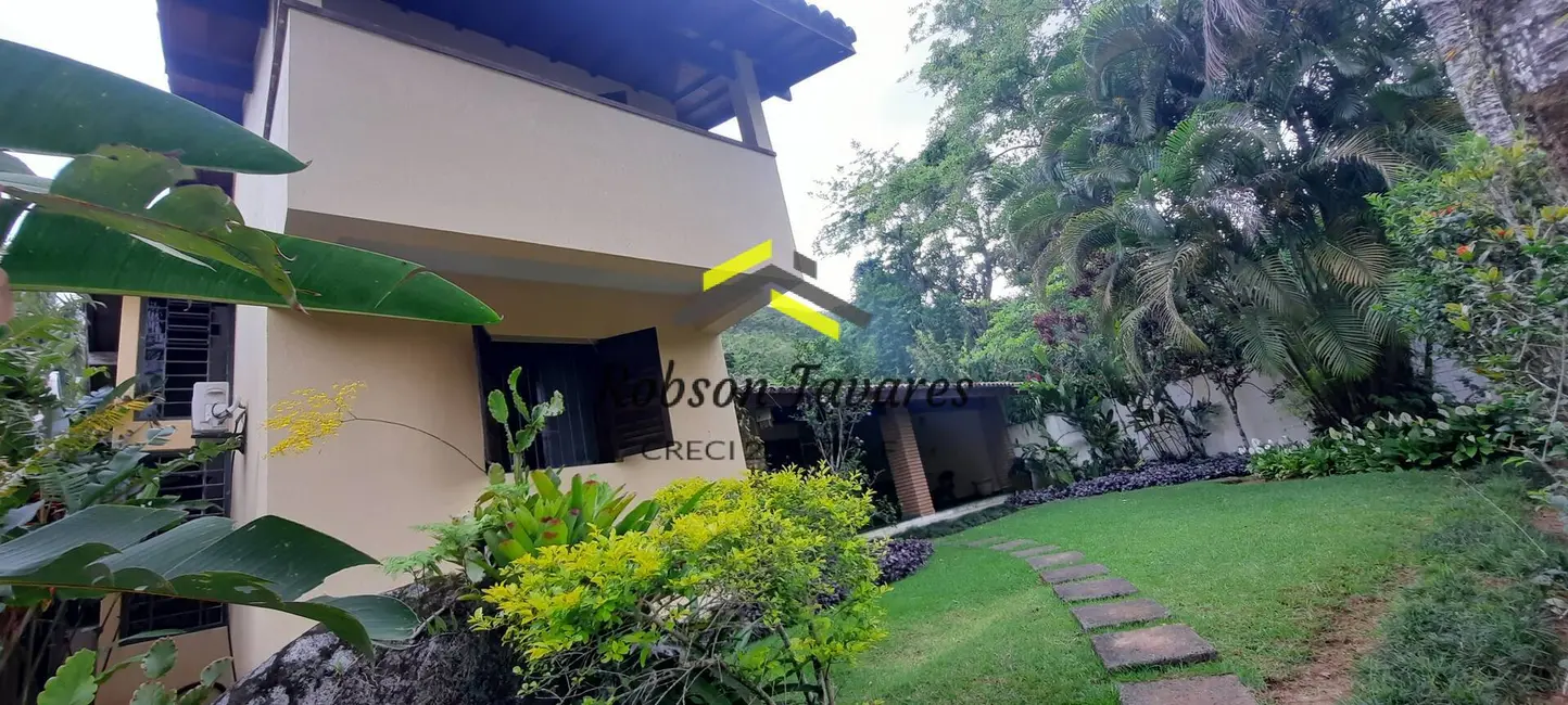 Foto 7 de Casa com 3 quartos à venda, 465m2 em Ubatuba - SP