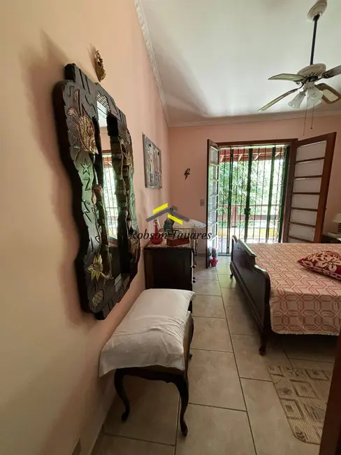 Foto 6 de Casa com 3 quartos à venda, 139m2 em Ubatuba - SP